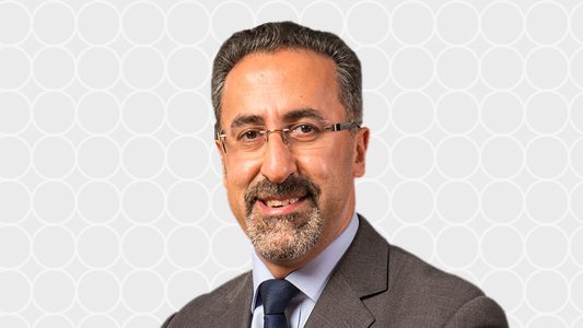 Mr Adel Tavakkolizadeh, Orthopaedic Surgeon