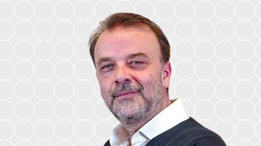 Mr Andreas Prachalias, General Surgeon