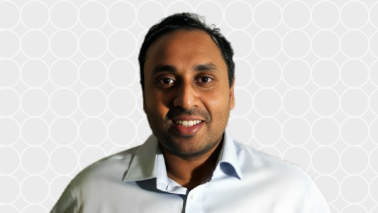 Dr Ari Manuel, Consultant General Physician