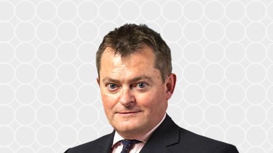 Mr Dominic Spicer, Orthopaedic Surgeon