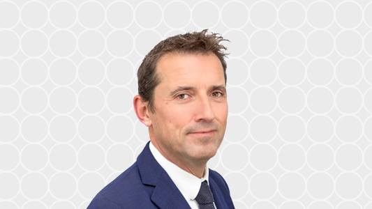 Prof. Ian Loftus, General Surgeon