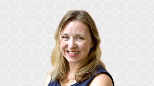 Ms Karolina Afors, Obstetrician & Gynaecologist