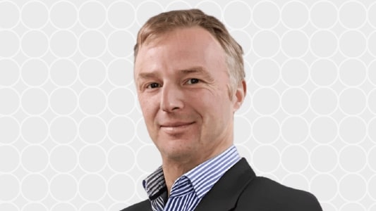 Mr Gary Ross, Plastic Surgeon