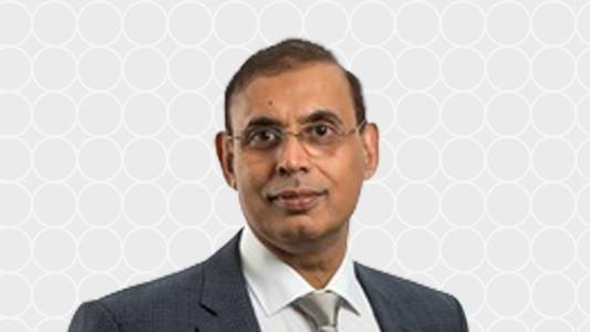 Mr Naweed Shahid, Obstetrician & Gynaecologist