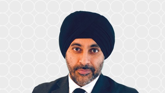 Prof. Kochhar is a recommended Consultant Shoulder & Upper Limb Surgeon