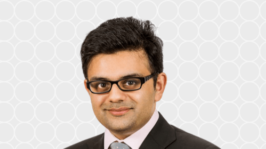 Mr Raju Ahluwalia, Orthopaedic Surgeon