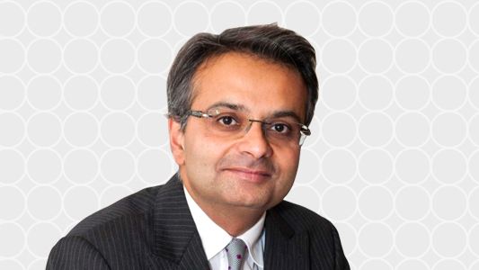 Mr Raj Ragoowansi, Plastic Surgeon