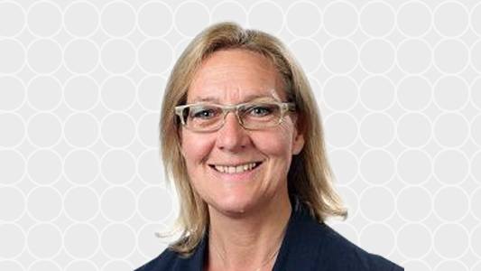 Dr Stephanie Gibbs, Oncologist