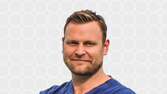 Mr Tim Sinnett, Orthopaedic Surgeon